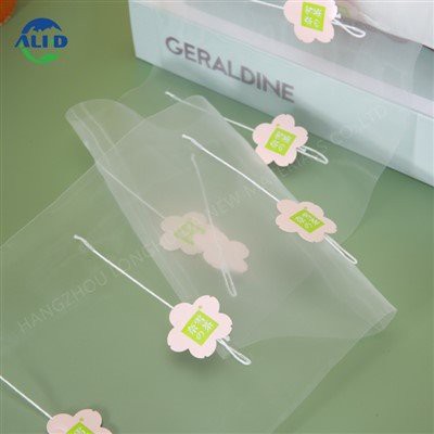 סרט שקיק תה פירמידה מתחדש עם תווית וחוט